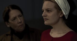 The Handmaid’s Tale saison 2 : Photo Elisabeth Moss