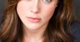 Melissa Roxburgh : Photo officielle