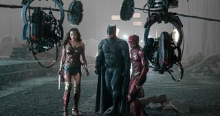 Ezra Miller : photo, Ben Affleck, Gal Gadot, Justice League