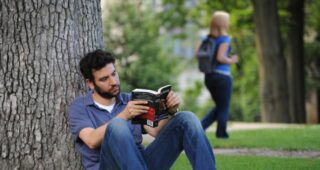 Love and Others Lessons : Photo Josh Radnor