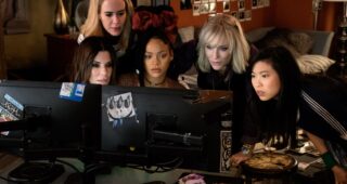 Ocean’s Eight : photo, Awkwafina, Sarah Paulson, Cate Blanchett, Sandra Bullock, Rihanna
