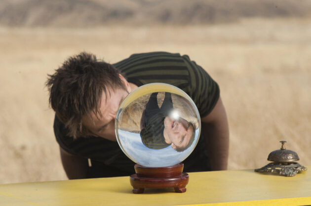 photo, Dan Stevens
