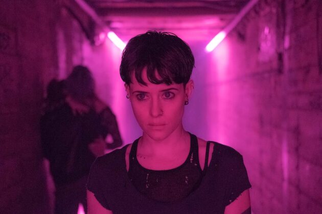 photo, Claire Foy
