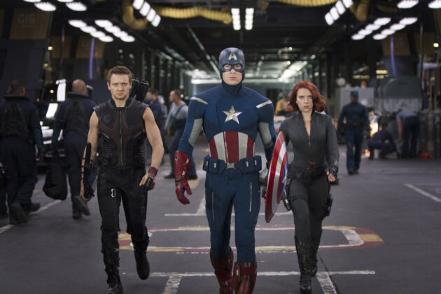 photo, Chris Evans, Scarlett Johansson, Jeremy Renner