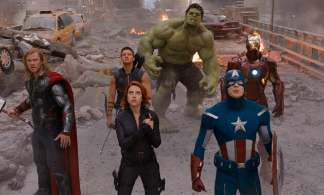 Avengers : photo, Chris Evans, Scarlett Johansson, Jeremy Renner, Chris Hemsworth, Mark Ruffalo, Robert Downey Jr.