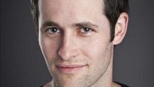 Luke Hawker : Photo officielle