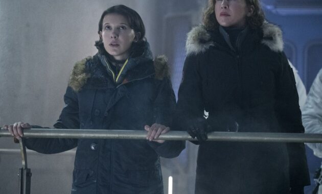 Godzilla : King of the Monsters : photo, Vera Farmiga, Millie Bobby Brown