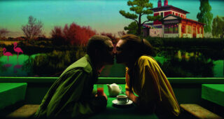 Love : photo, Karl Glusman