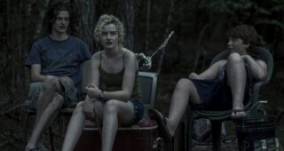 Ozark : photo, Julia Garner