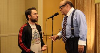 Philadelphia : photo, Charlie Day, Danny DeVito