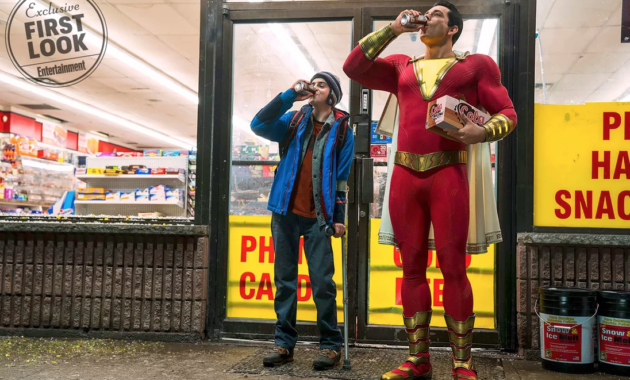 Shazam : photo, Zachary Levi