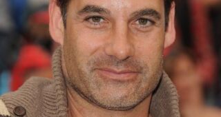 Adrian Pasdar : Photo officielle