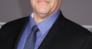 John Gilroy : Photo officielle