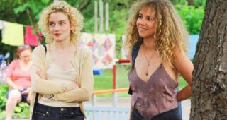Julia Garner : photo, One Percent More Humid, Juno Temple