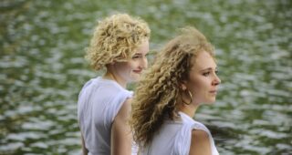 Julia Garner : photo, One Percent More Humid, Juno Temple