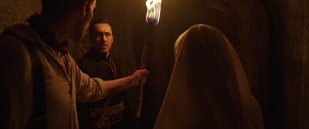 photo, Demian Bichir