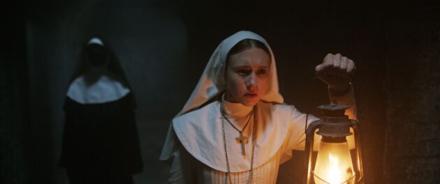 photo, Taissa Farmiga