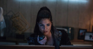 Les 100 : photo, Marie Avgeropoulos