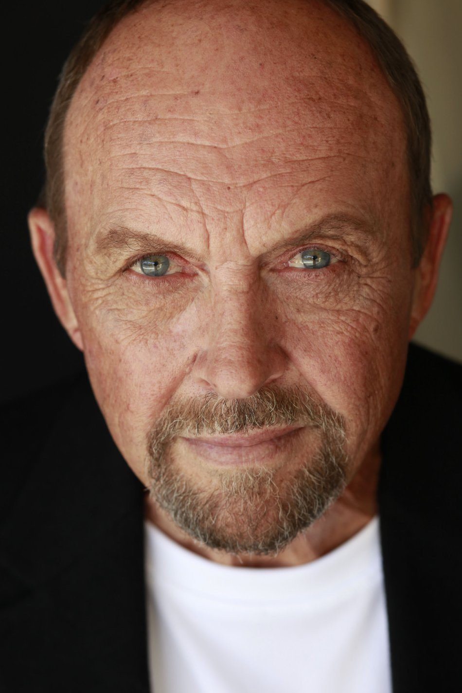 John Ashton : Photo officielle