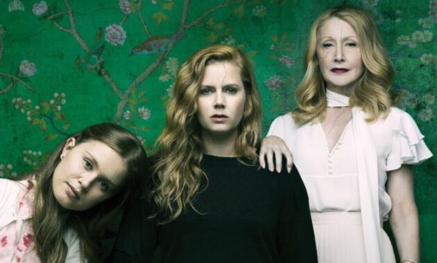 Sharp Objects : photo Sharp Objects