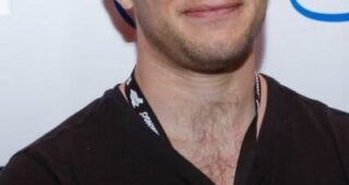 Chris Nash : Photo officielle