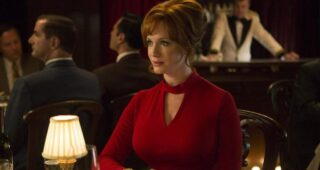 The Romanoffs : Photo Christina Hendricks