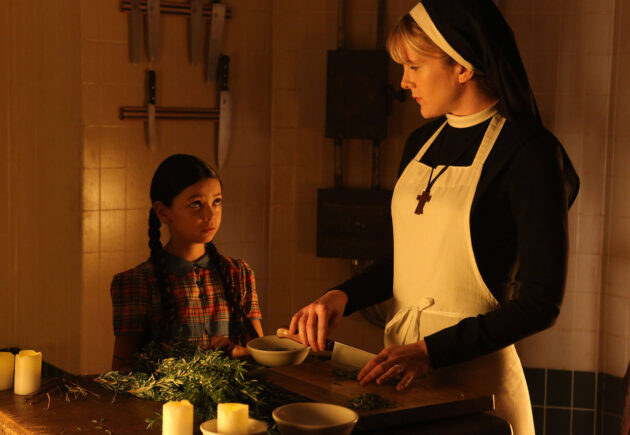 photo, Lily Rabe