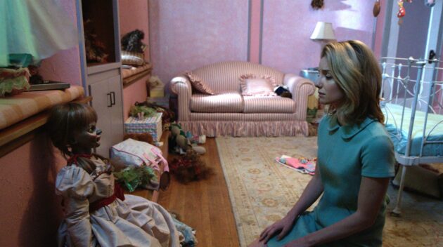 photo, Annabelle Wallis