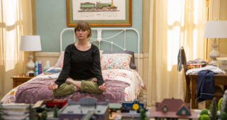 Atypical saison 2 : photo, Jennifer Jason Leigh
