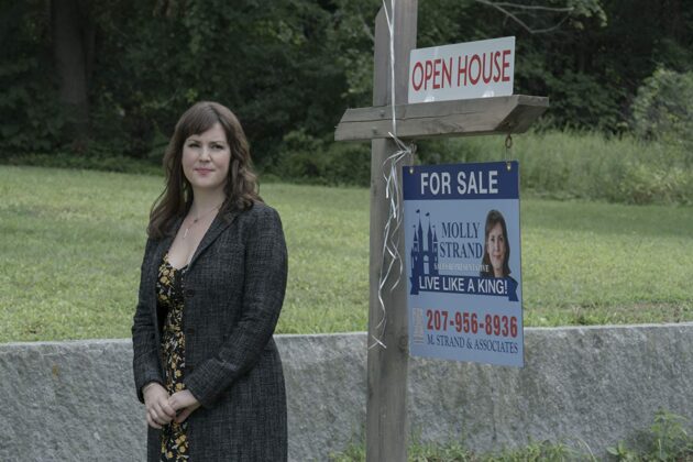 photo, Melanie Lynskey