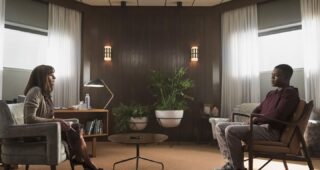 Homecoming : photo, Julia Roberts, Stephan James