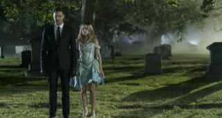Into the Dark : photo, Tom Bateman, Rebecca Rittenhouse