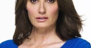 Sarah Parish : Photo officielle