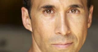 Damon Caro : Photo officielle