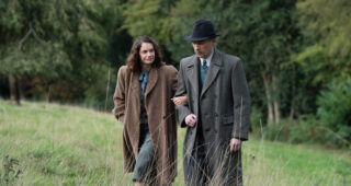 The Little Stranger : photo, Domhnall Gleeson, Ruth Wilson