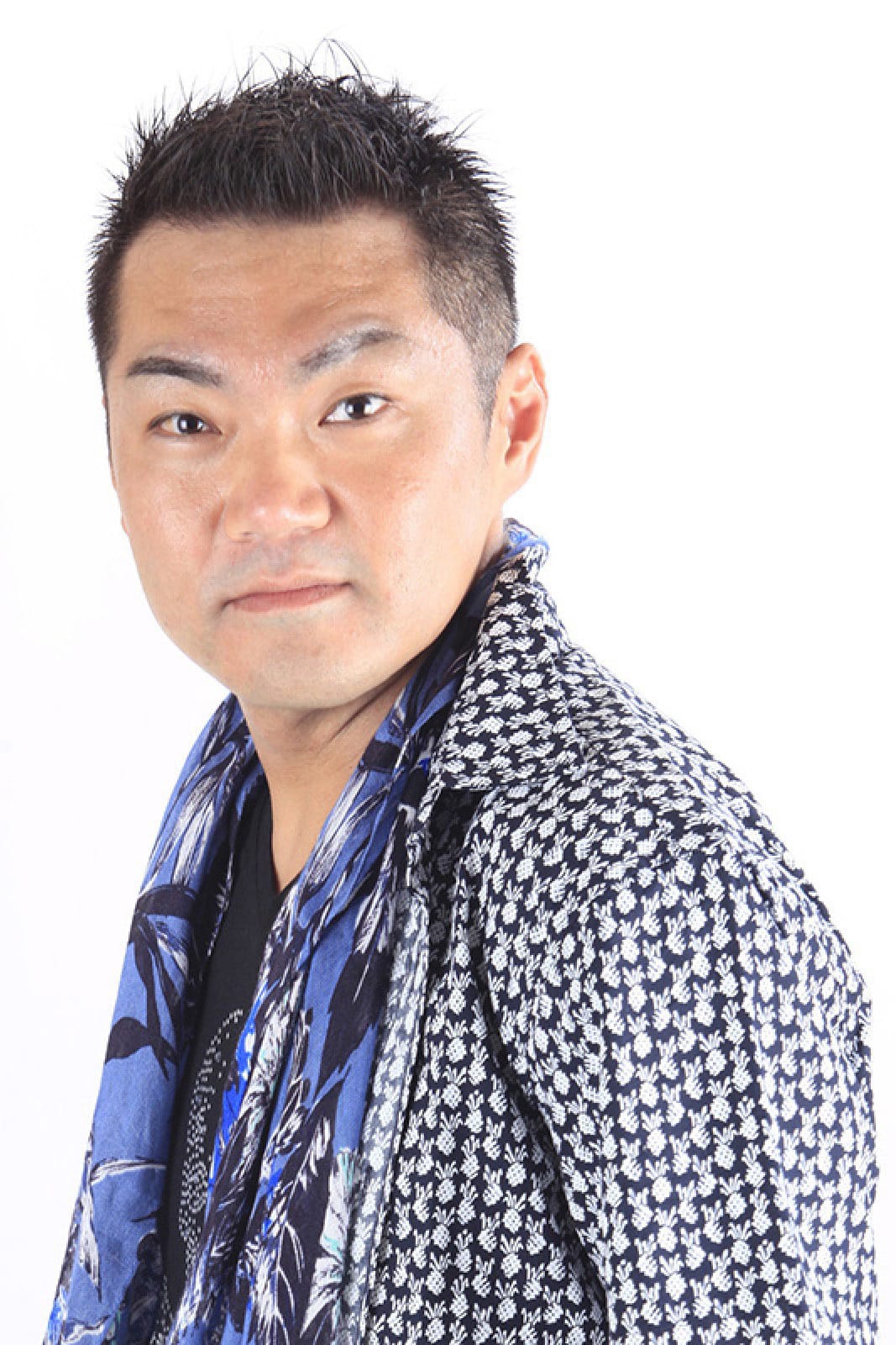 Kenta Miyake : Photo officielle