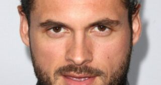 Adan Canto : Photo officielle