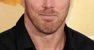 Nathan Jones : Photo officielle