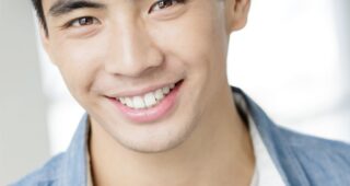 Yoshi Sudarso : Photo officielle