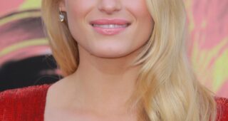 Leven Rambin : Photo officielle