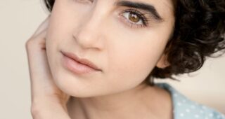 Sarah Yarkin : Photo officielle