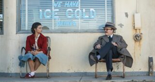 I Am The Night : photo, India Eisley , Jefferson Mays