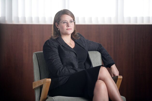 photo, Lorraine Bracco