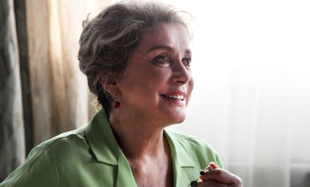 Mauvaises herbes : photo, Catherine Deneuve