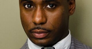 Gary Carr : Photo officielle