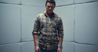 Outfall : photo, Luke Evans