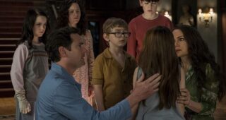 The Haunting of Hill House : photo, Lulu Wilson, Mckenna Grace, Julian Hilliard, Henry Thomas, Paxton Singleton