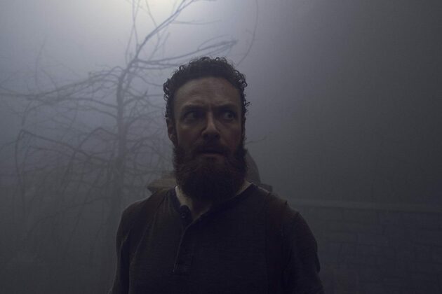 photo, Ross Marquand