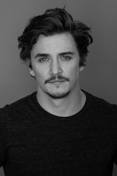Kyle Gallner : Photo officielle