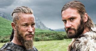 Vikings : photo, Travis Fimmel, Clive Standen